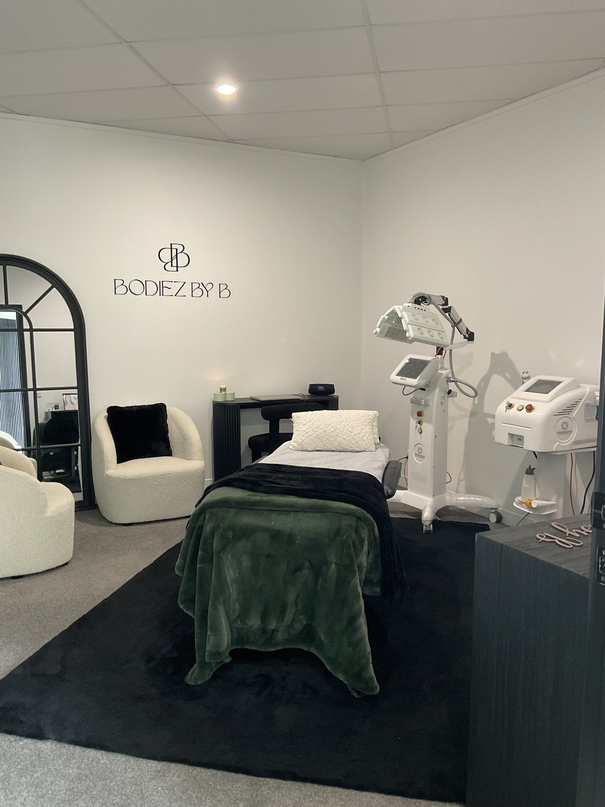 The Bodiez By B treatment room, ready for a lymphatic drainage massage